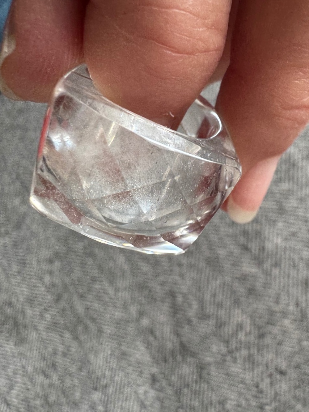 NWOT, ROOST, FACETED TOP, CLEAR ACRYLIC RING, SIZE 7 - Picture 8 of 14